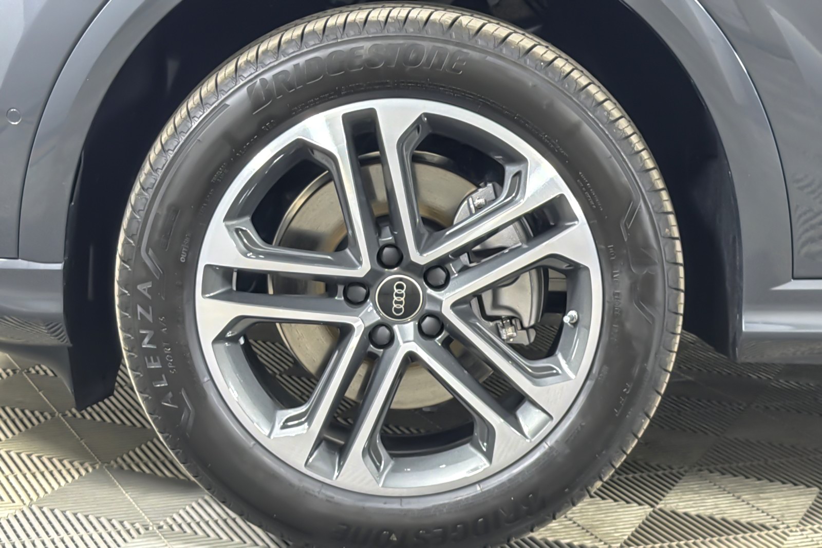 New 2026 Tambora Gray Metallic Audi Premium Plus 2.0 TFSI quattro image 25