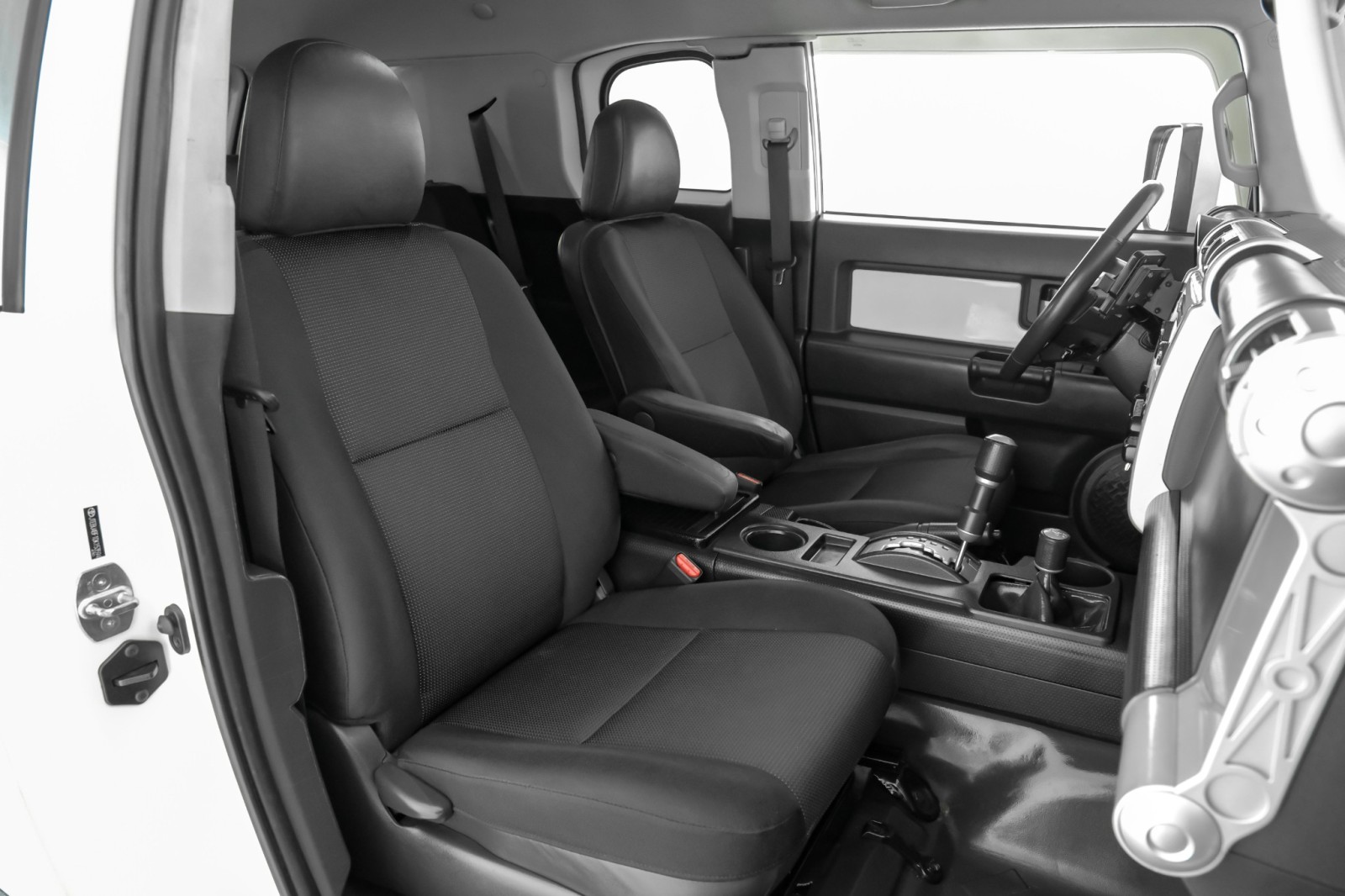 2013 Toyota FJ Cruiser 4WD AUTOMATIC REAR PARKING DISTANCE CONTROL CRUISE 26