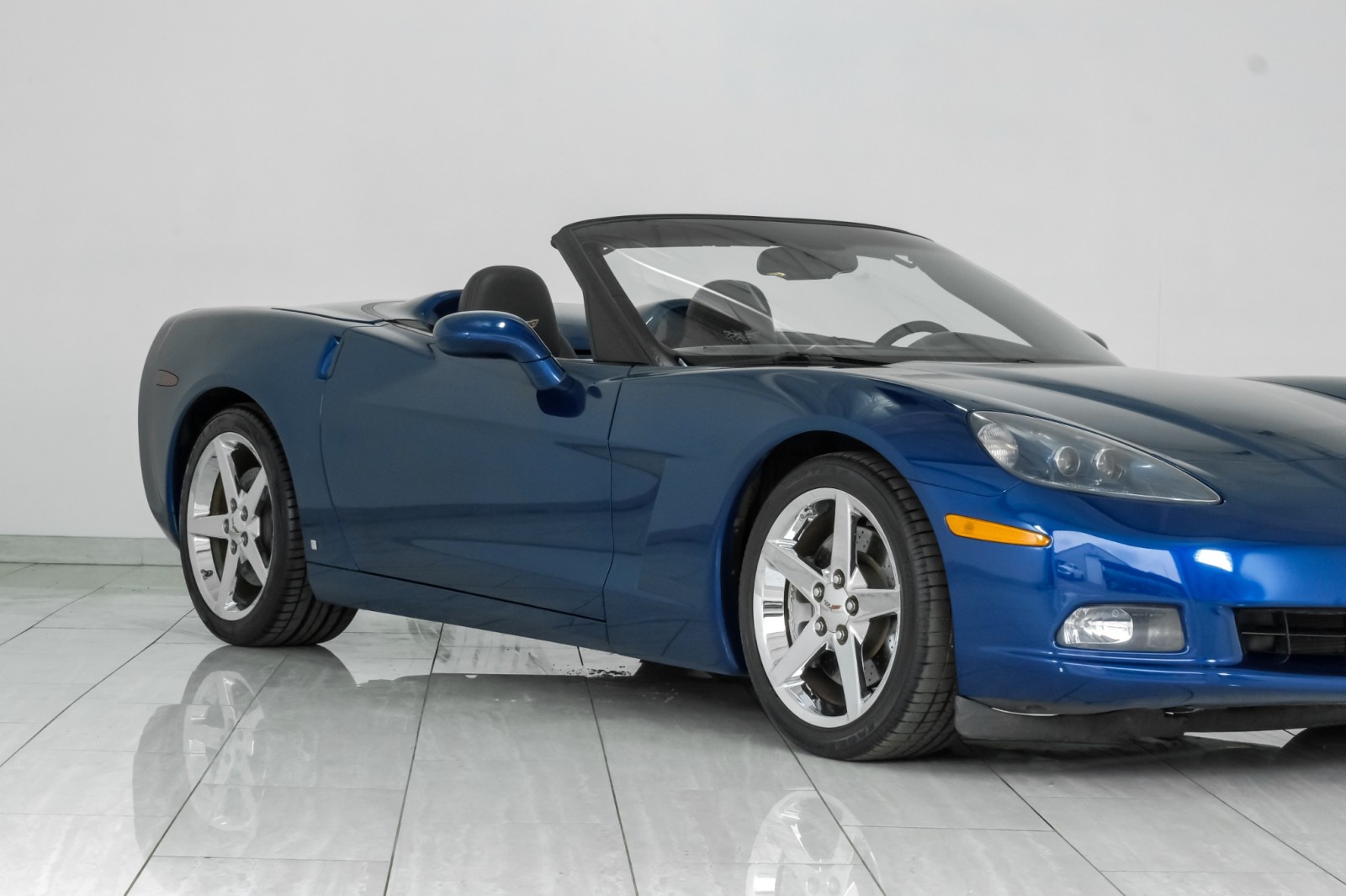 2007 Chevrolet Corvette Convertible AUTOMATIC NAVIGATION HEADUP DISPLAY LEATHER HEATED 4