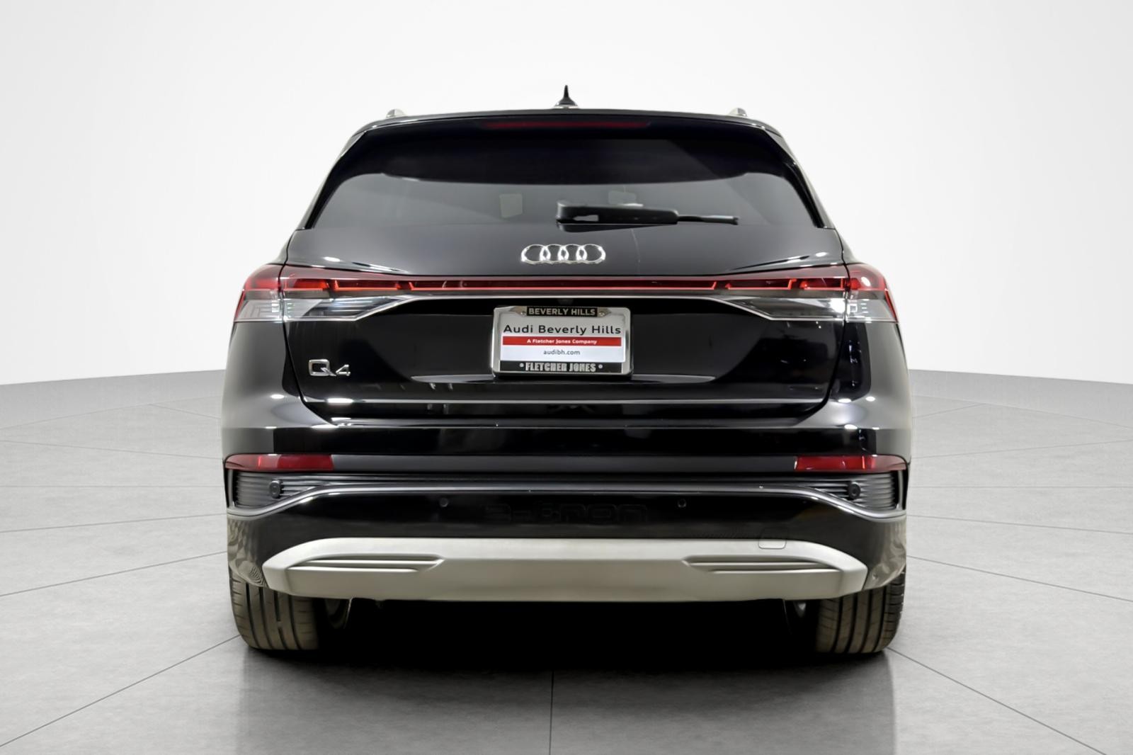 Certified Used 2023 Mythos Black Metallic Audi Premium Plus 40 RWD image 4