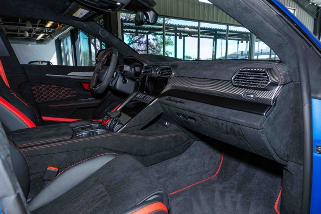 Used Car 2024 Lamborghini Urus  Performante For Sale Under $320,000 In Boerne, Texas