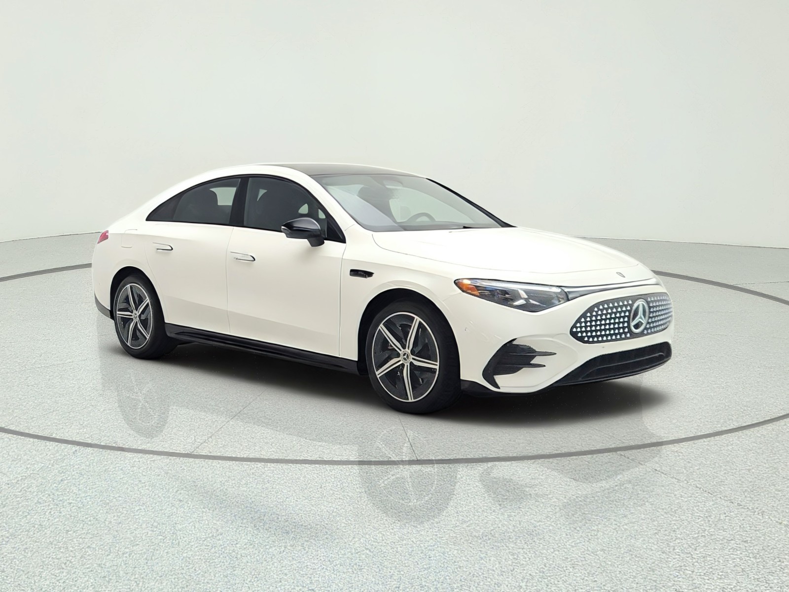 New 2027 Polar White Mercedes-Benz CLA 250+ Electric RWD image 3