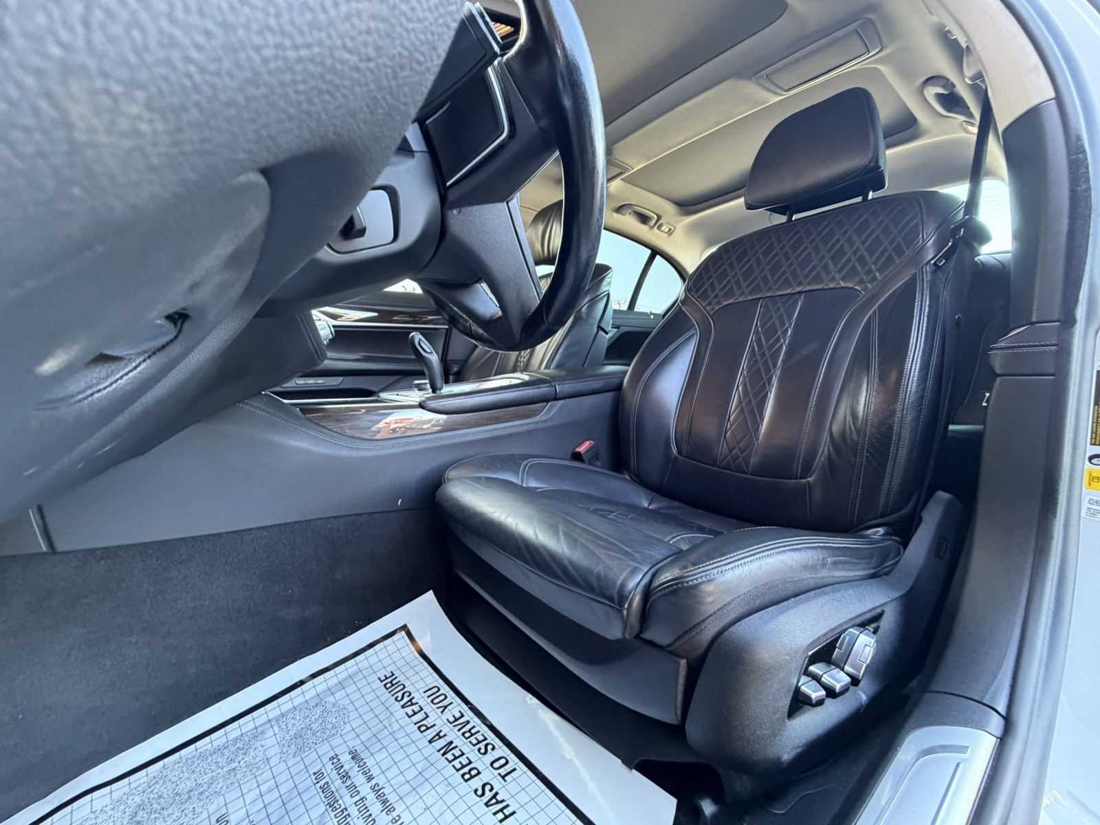 2020 BMW 740i - $21,677