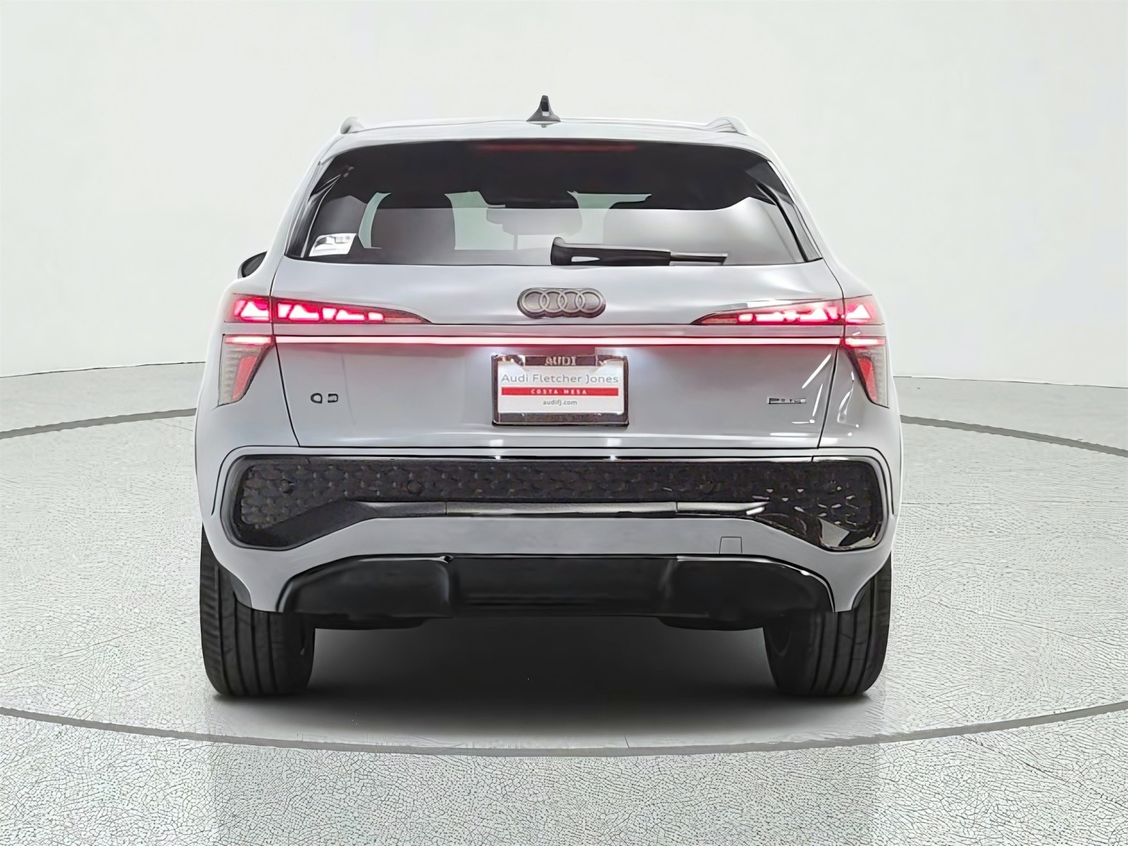 New 2026 Arrow Gray Pearl Effect Audi S line quattro image 6