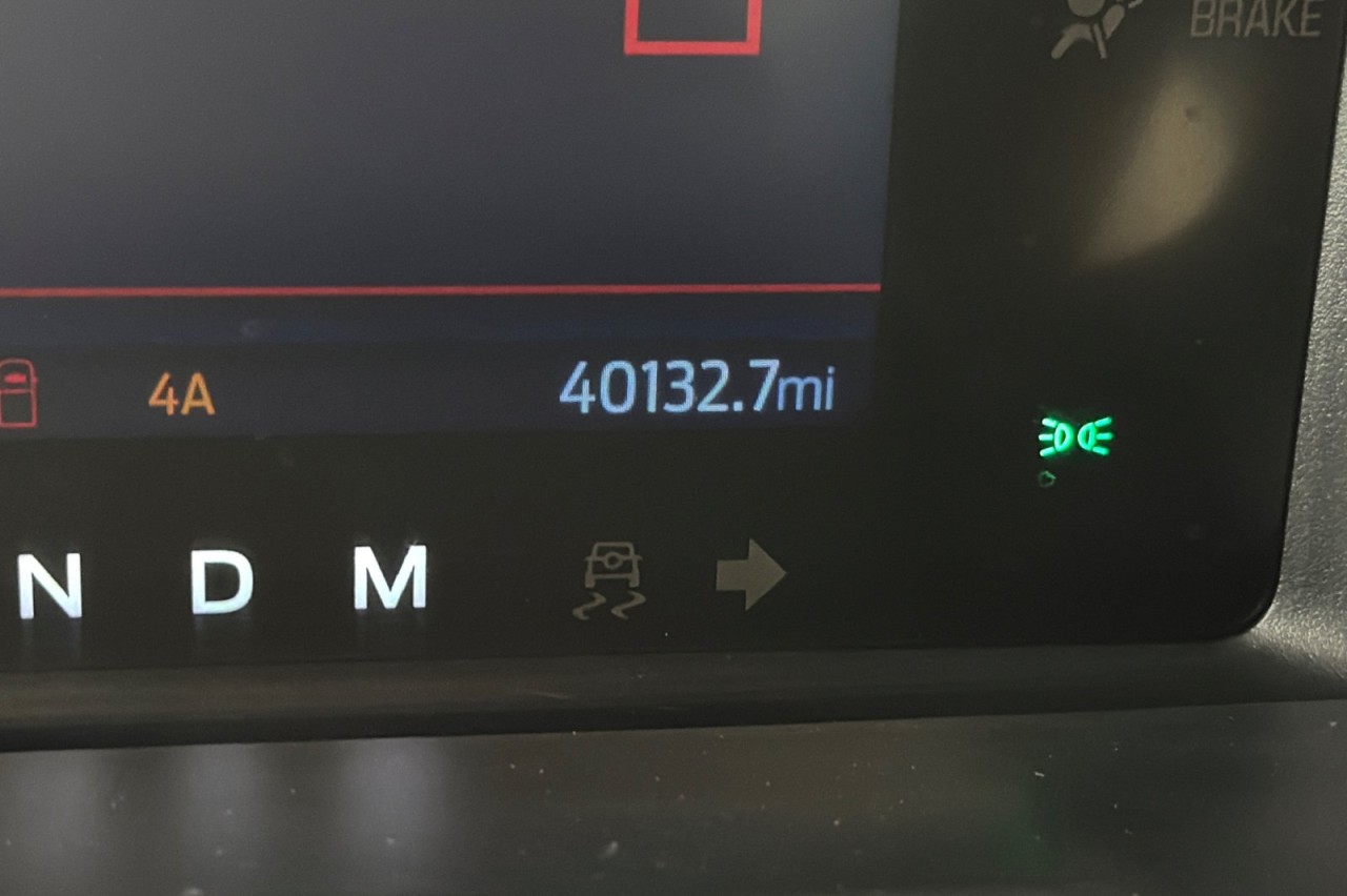 Used 2022 CACTUS GREY Ford Outer Banks image 23