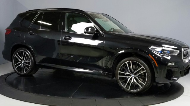 2019 BMW X5 xDrive50i 8