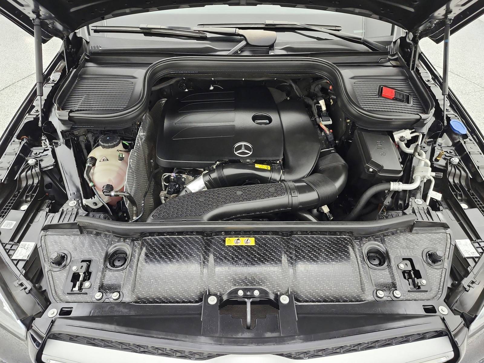 Certified Used 2023 Black Mercedes-Benz GLE 350 SUV image 16