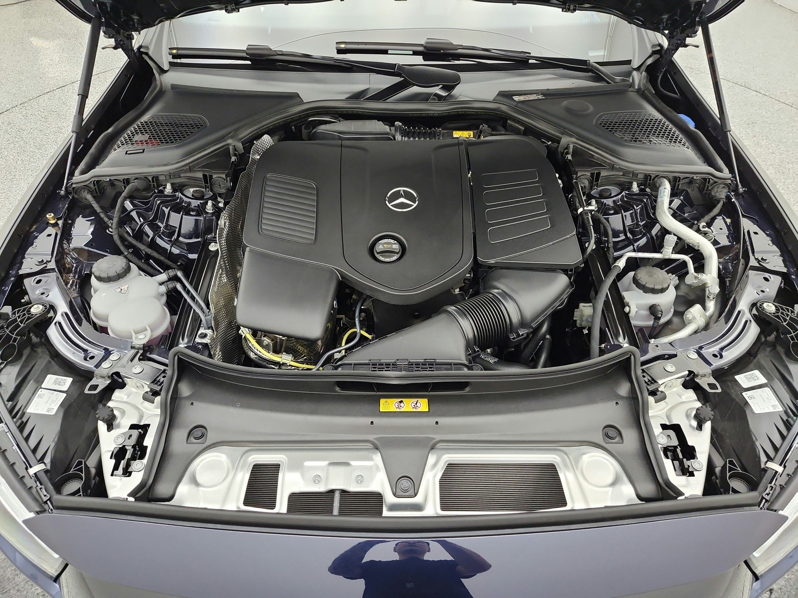 New 2027 Nautical Blue Metallic Mercedes-Benz E 350 RWD Sedan image 12
