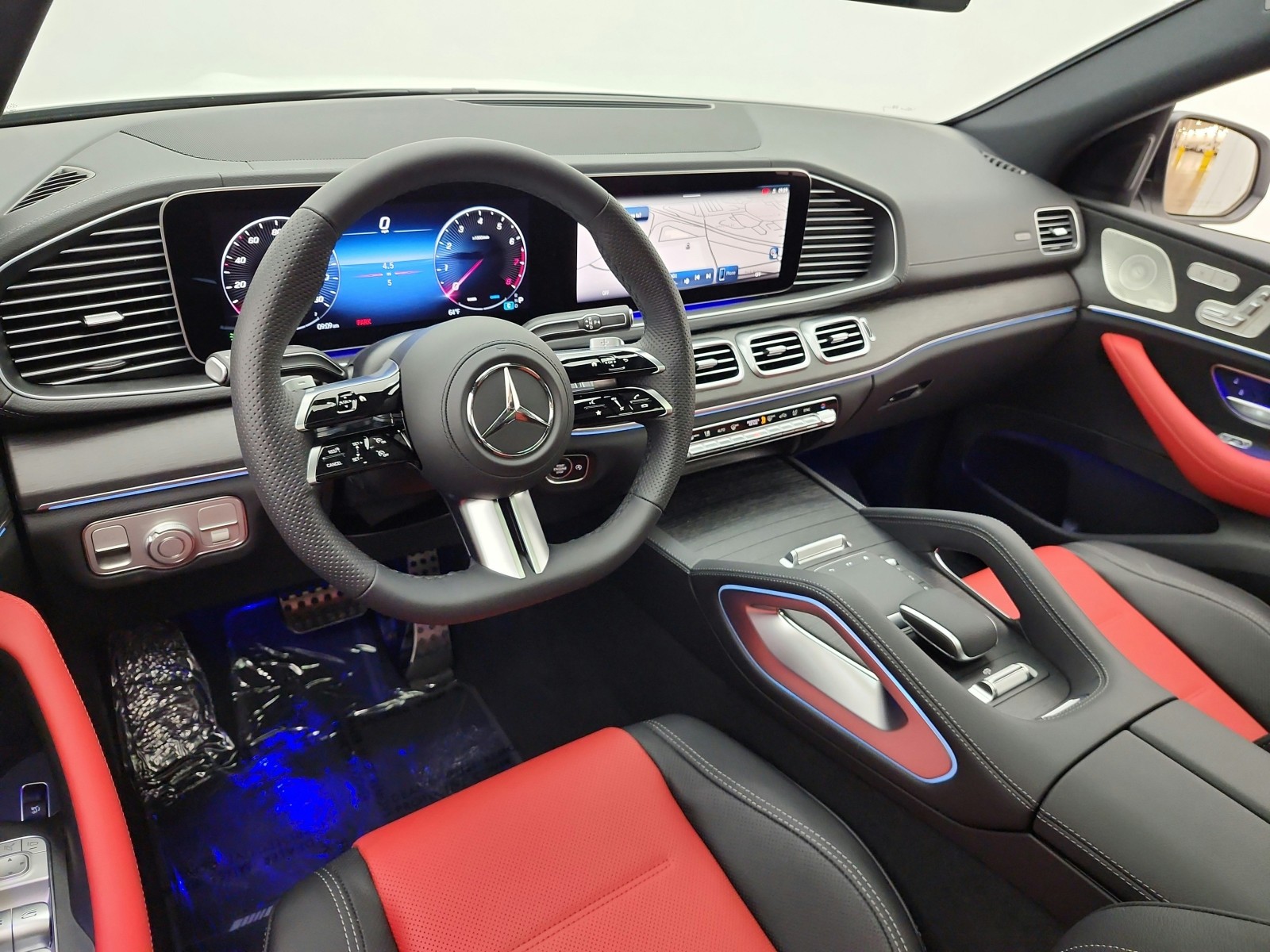 New 2026 Polar White Mercedes-Benz GLE 450 4MATIC® Coupe image 9