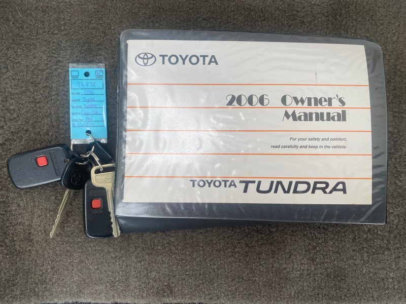 2006 Toyota Tundra SR5 4 DR CREW LOW MILES 93,838 in ,