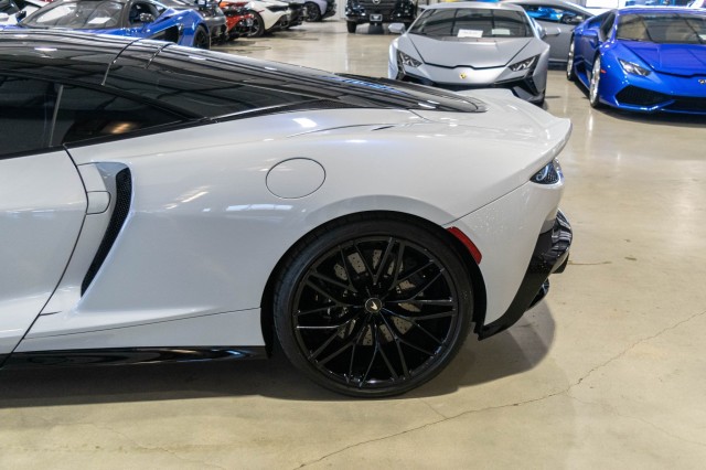 Used Car 2022 Mclaren Gt  For Sale Under $160,000 In Boerne, Texas