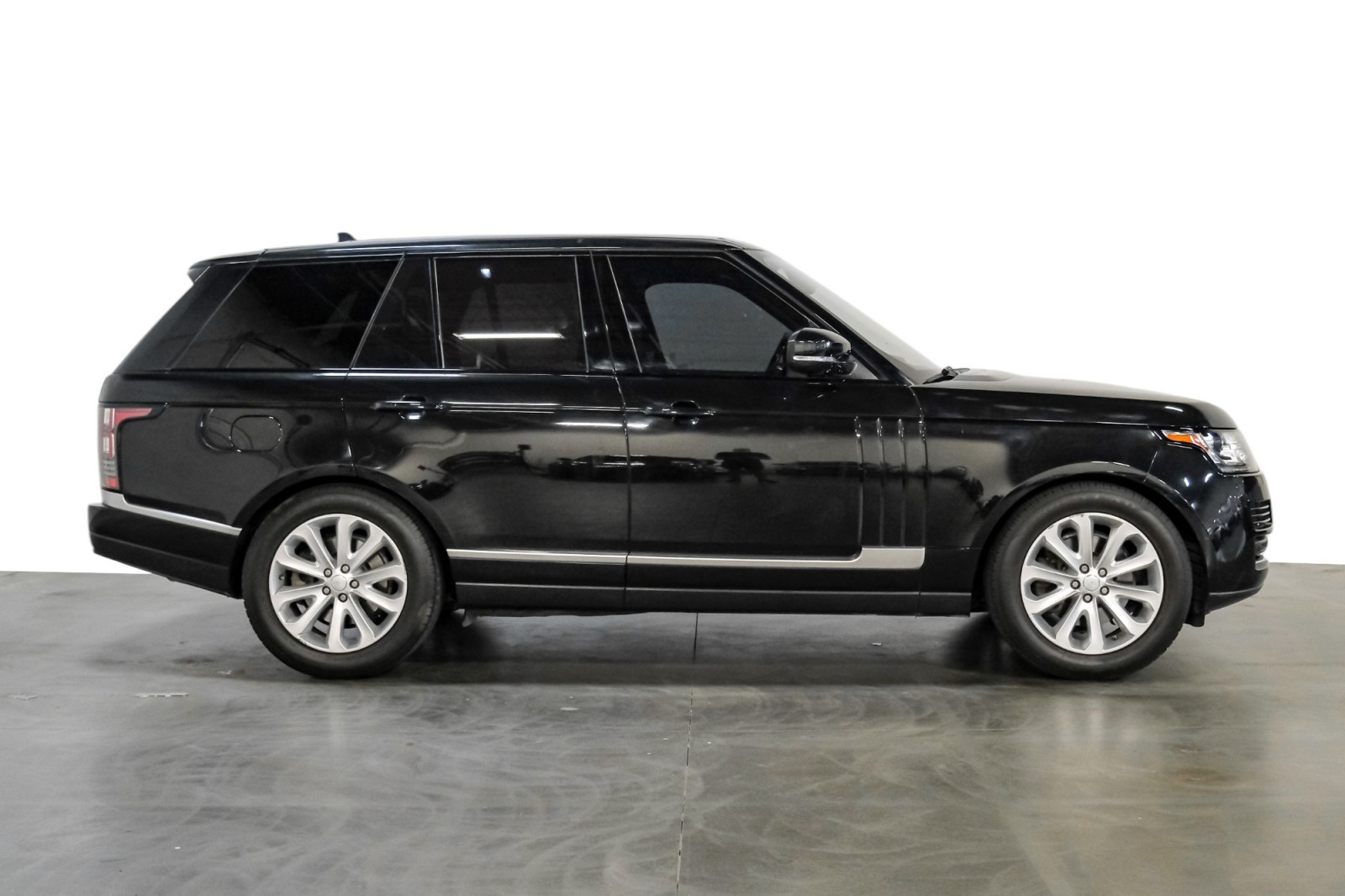 2016 Land Rover Range Rover V6 Supercharged 4WD MeridianAudio HtdSeats WoodWheel 4