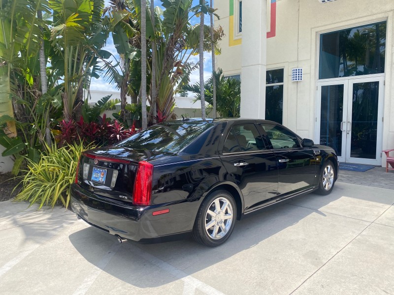 2008 Cadillac STS RWD 1 OWNERLOW MILES 39813 in , 
