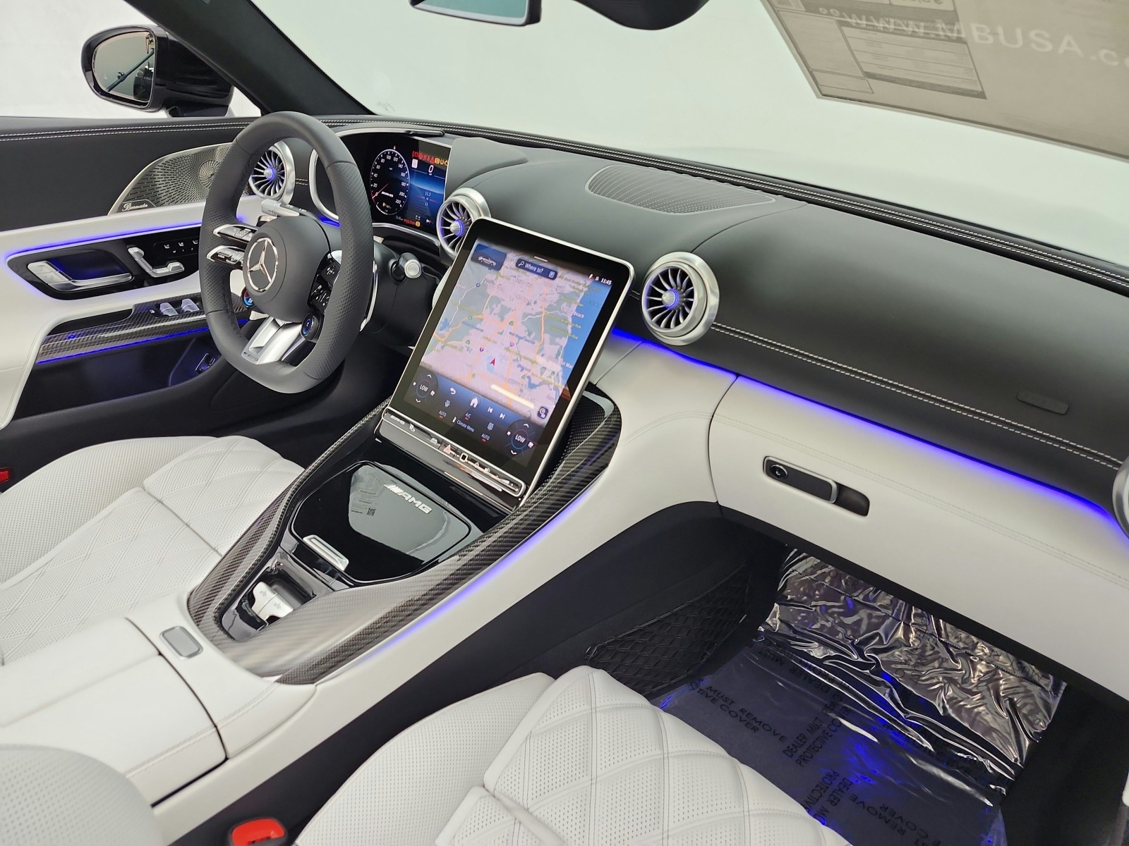 New 2026 MANUFAKTUR Alpine Grey Mercedes-Benz AMG® SL 63 image 14