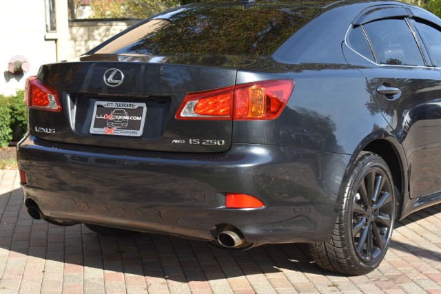 2009 Lexus IS 250 AWD Leather Sunroof Brake Assist MSRP $36,569 13