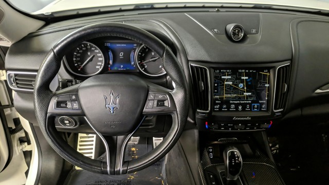 2017 Maserati Levante  19