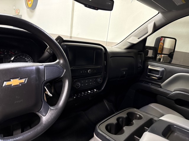 2020 Chevrolet Silverado MD 5500 Duramax RWD Utility/ Service Bed in , 