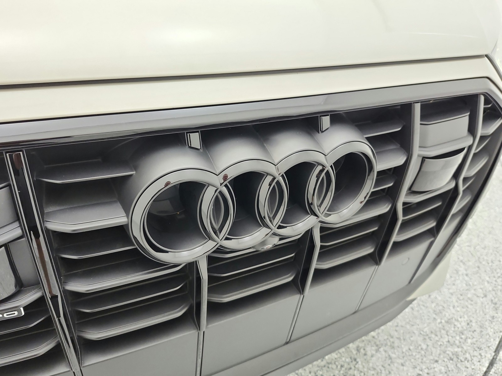 Used 2023 Vicuna Beige Metallic Audi Premium Plus 45 TFSI quattro image 19