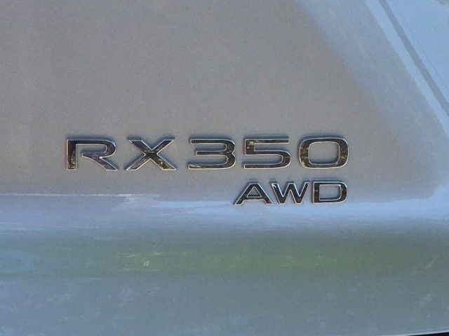 LexusRX13