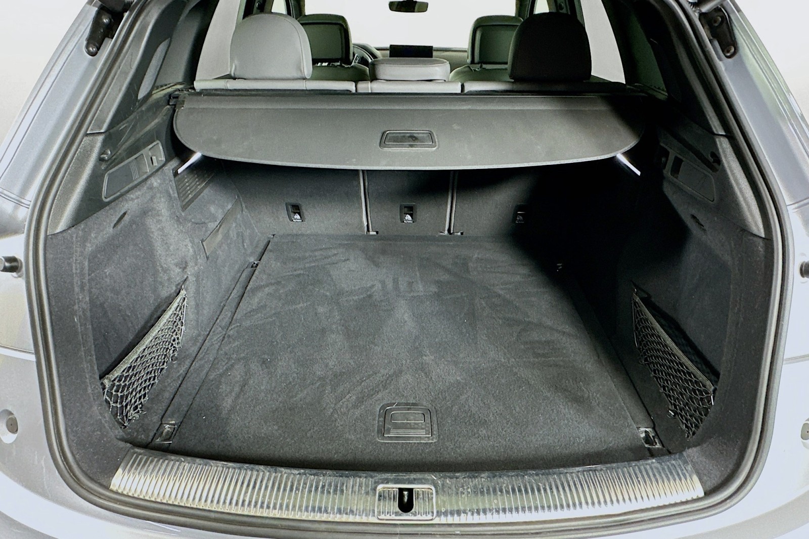 Used 2023 Florett Silver Metallic Audi Prestige image 22
