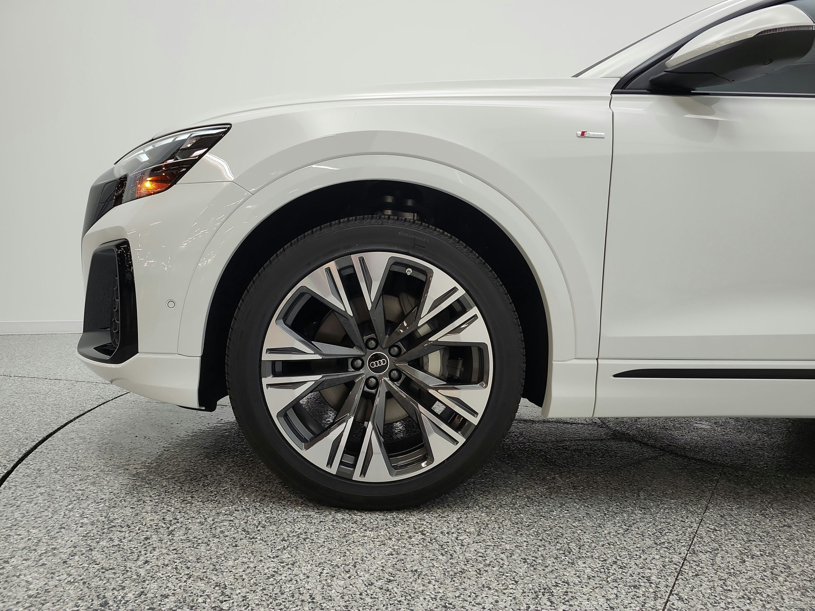 New 2026 Carrara White Audi Premium Plus quattro image 15