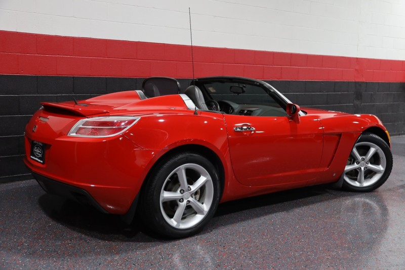 2009 Saturn Sky 2dr Convertible in , 