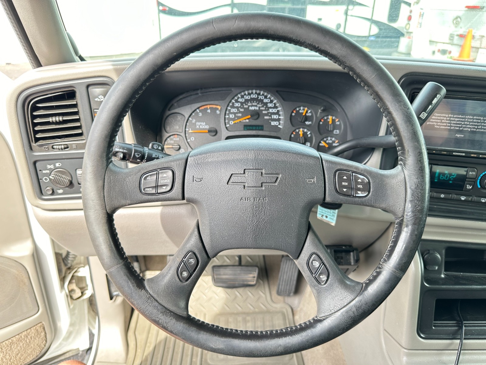 2003 Chevrolet Silverado 2500HD LT 19