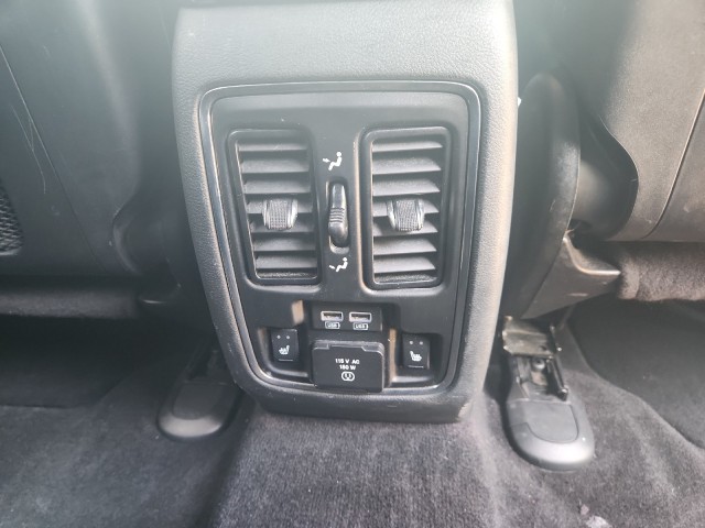 JeepGrand Cherokee42