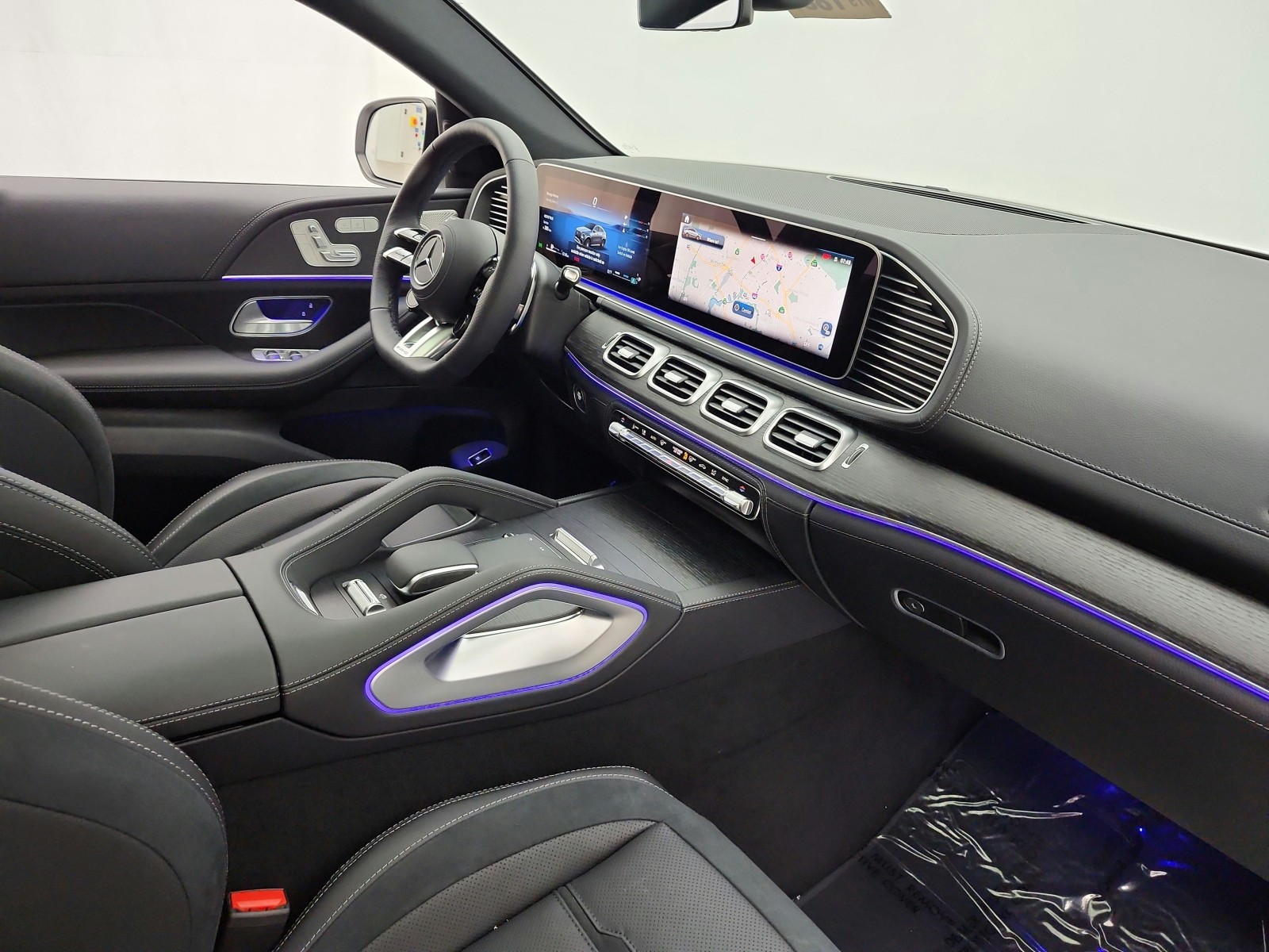 New 2026 Polar White Mercedes-Benz AMG® GLE 53 4MATIC+ Coupe image 13