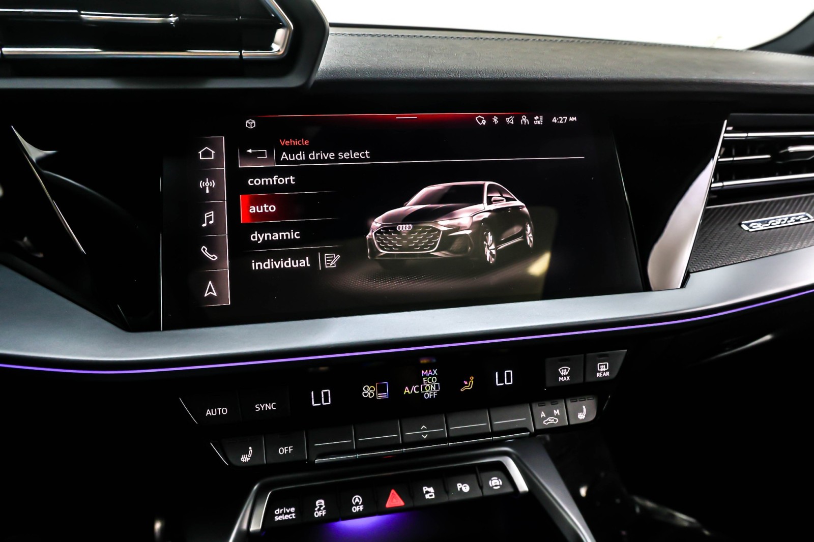 Used 2025 Glacier White Metallic Audi Premium Plus 2.0 TFSI quattro image 20