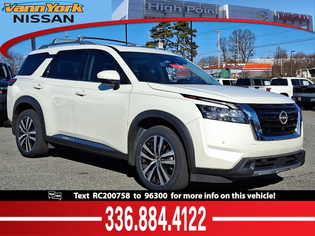 2024 Nissan Pathfinder Platinum FWD