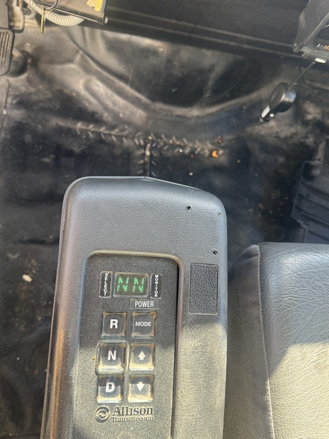 2013 Hino 338 18' Shred It  Box Truck in , 