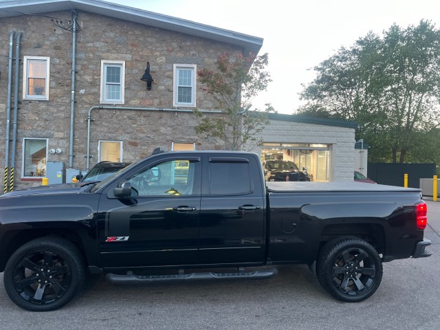 2017 Chevrolet Silverado 1500 LT 2