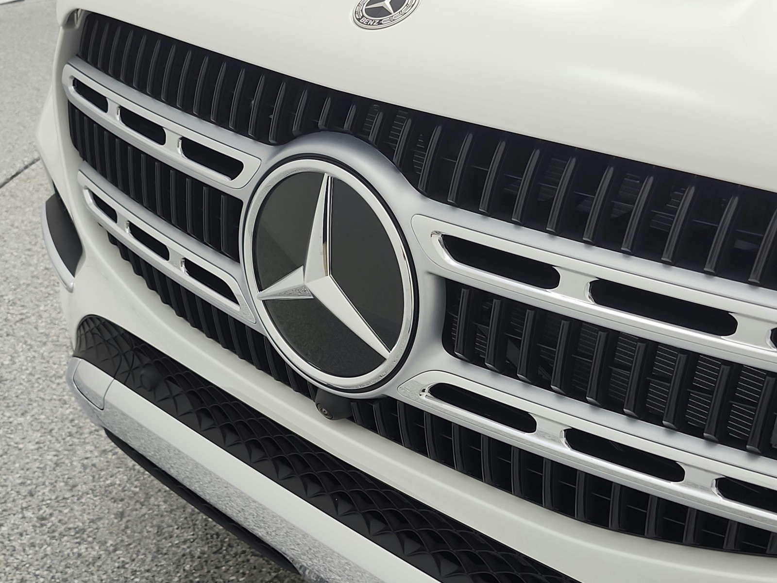 New 2026 Polar White Mercedes-Benz GLE 350 image 12