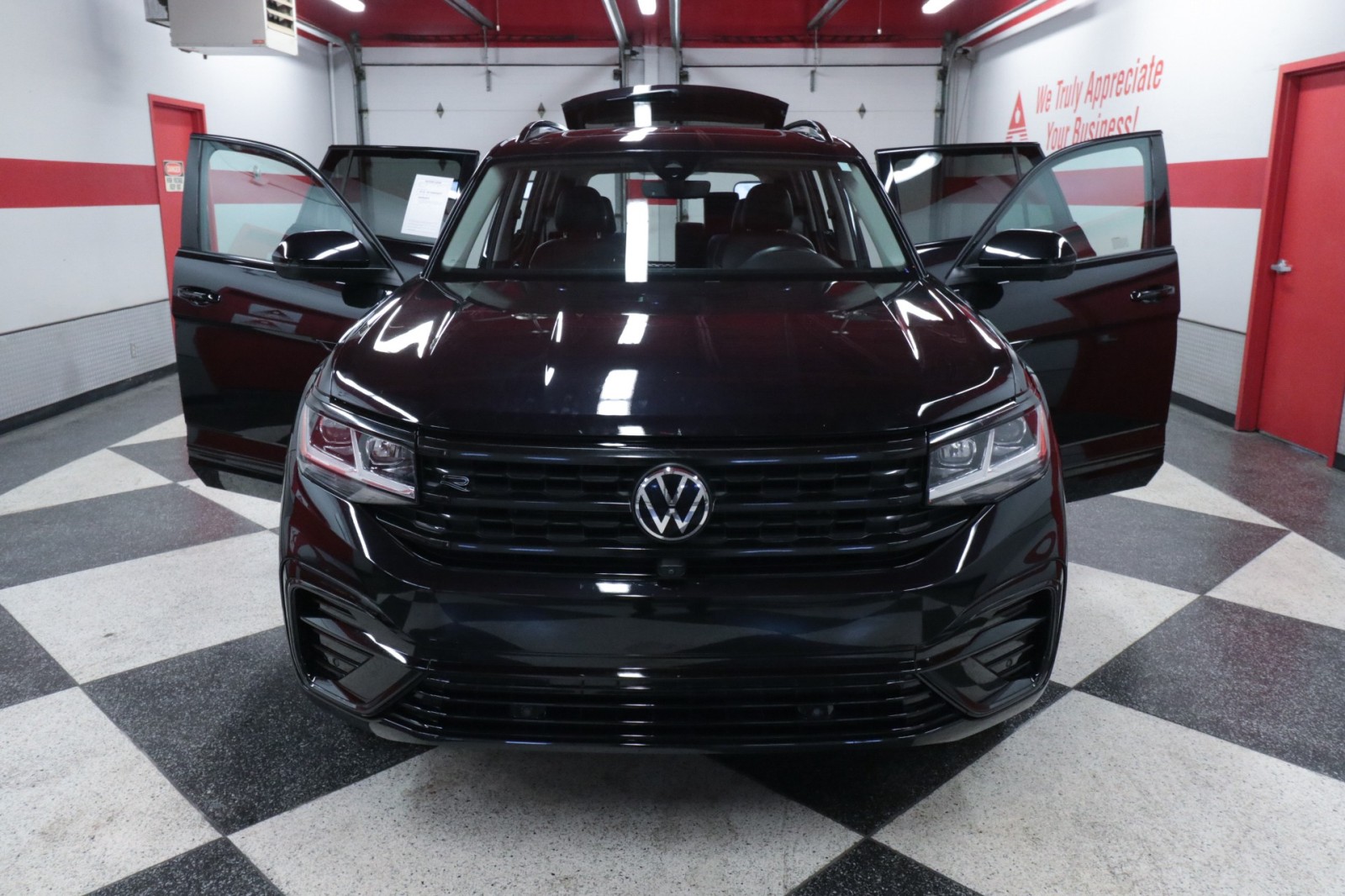 Used Car 2023 Volkswagen Atlas  3.6l V6 Sel Premium R-line For Sale Under $40,000 In Austin, Texas
