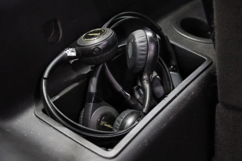 2016 Cadillac Escalade ESV Luxury Collection 4WD 4dr Suv in , 