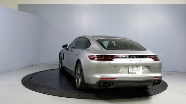 2018 Porsche Panamera 4S Executive 5