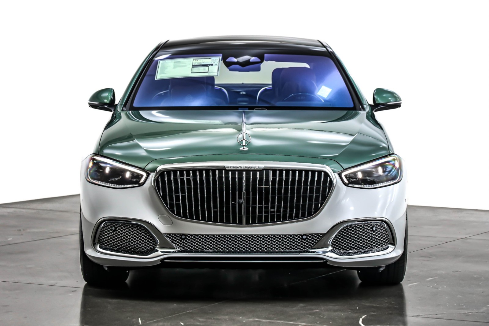 Used 2026 MOONLIGHT WHITE META Mercedes-Benz Maybach S 680 image 2