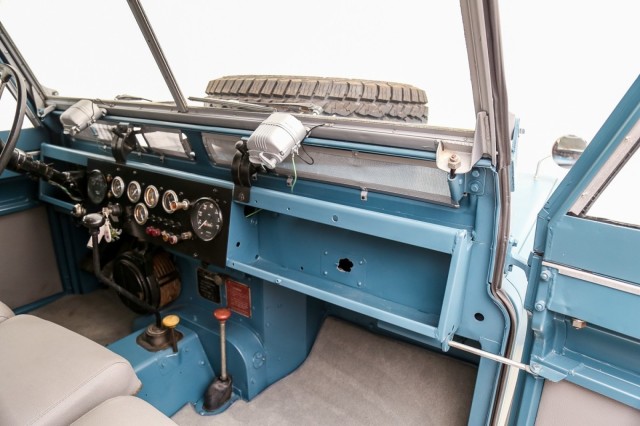 1964 Land Rover Series 2  22