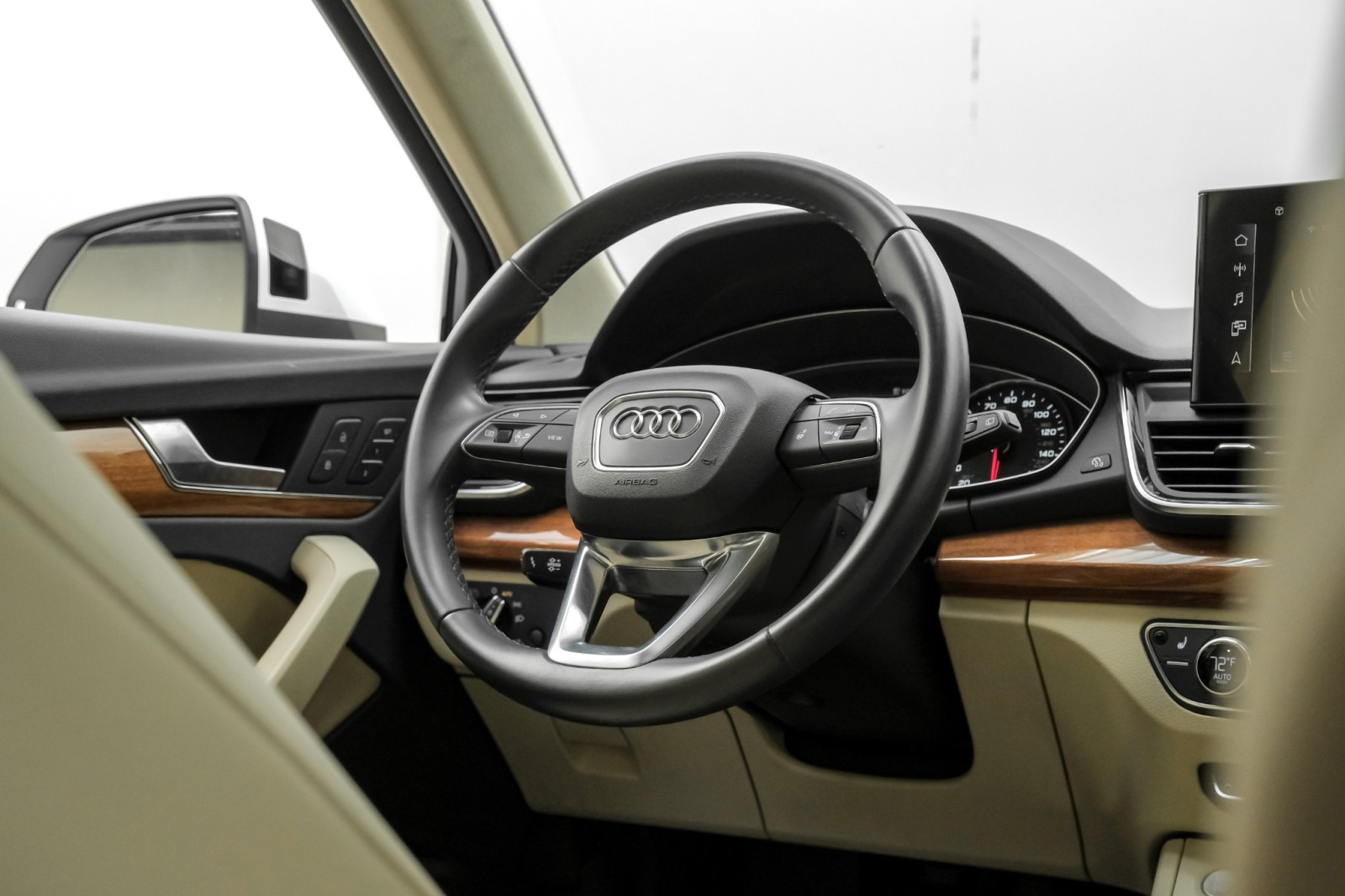 2021 Audi Q5 Premium quattro ConveniencePkg PanoRoof SportWhlPkg 18