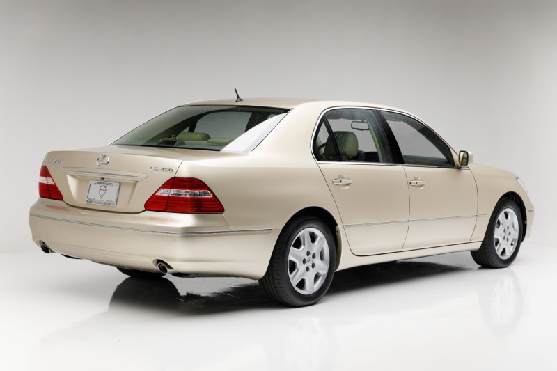 2004 Lexus LS 430  in , 