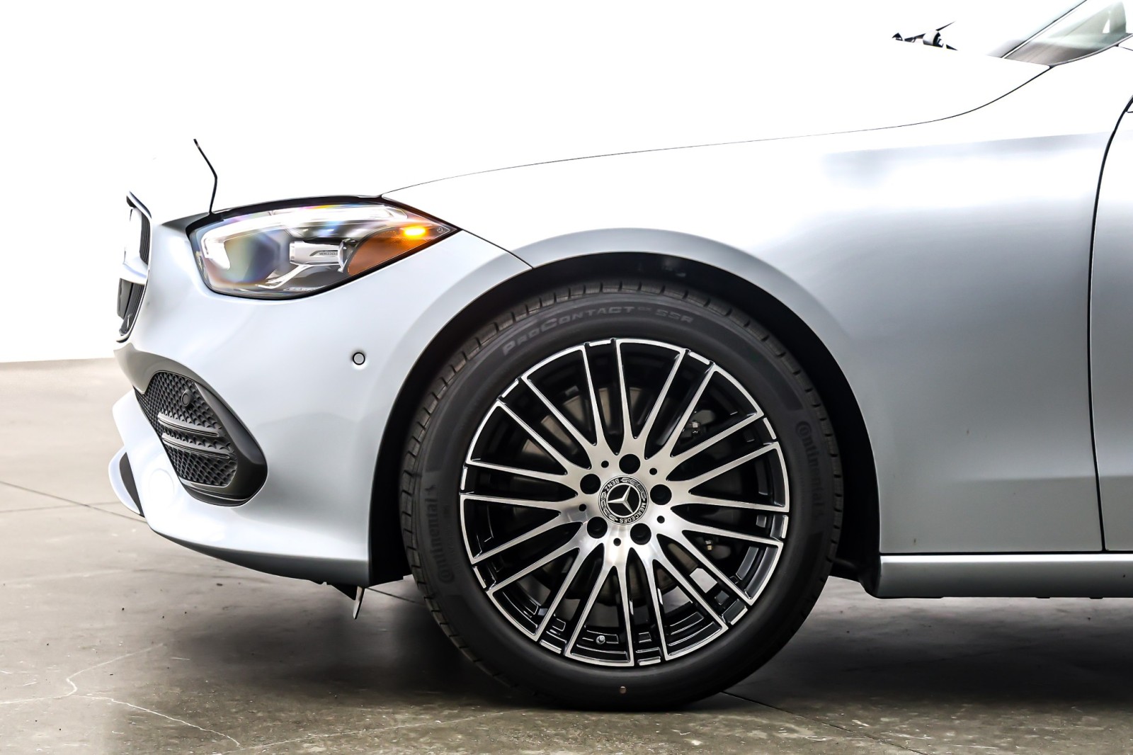 New 2026 Cirrus Silver Metallic Mercedes-Benz C 300 image 10