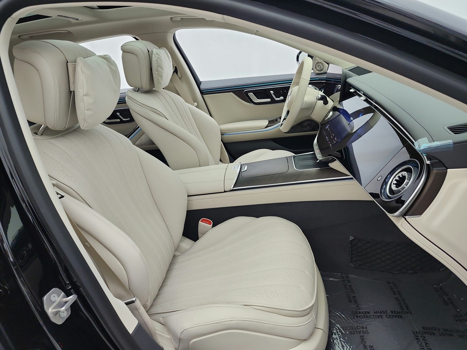 New 2027 Black Mercedes-Benz S 500 4MATIC® Sedan image 14