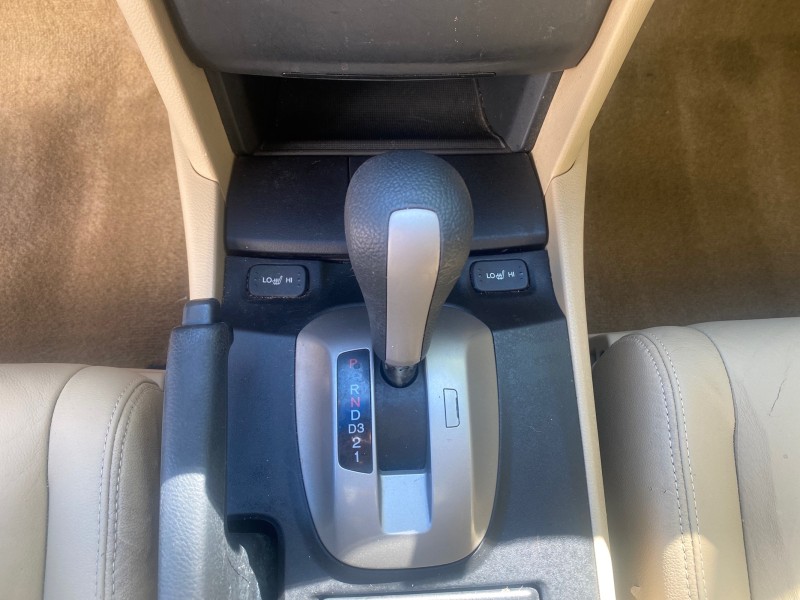 2010 Honda Accord Sdn EX-L LOW MILES 68,167 in , 