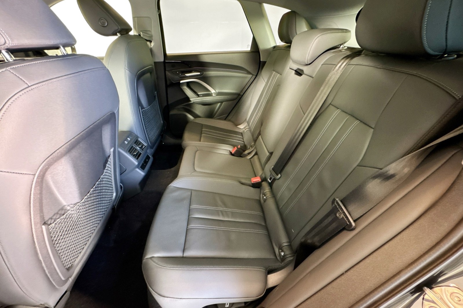 New 2025 Tambora Gray Metallic Audi Premium 2.0 TFSI quattro image 21