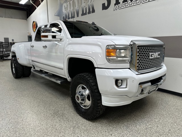 2016 GMC Sierra 3500HD Denali DRW 4WD Duramax in , 