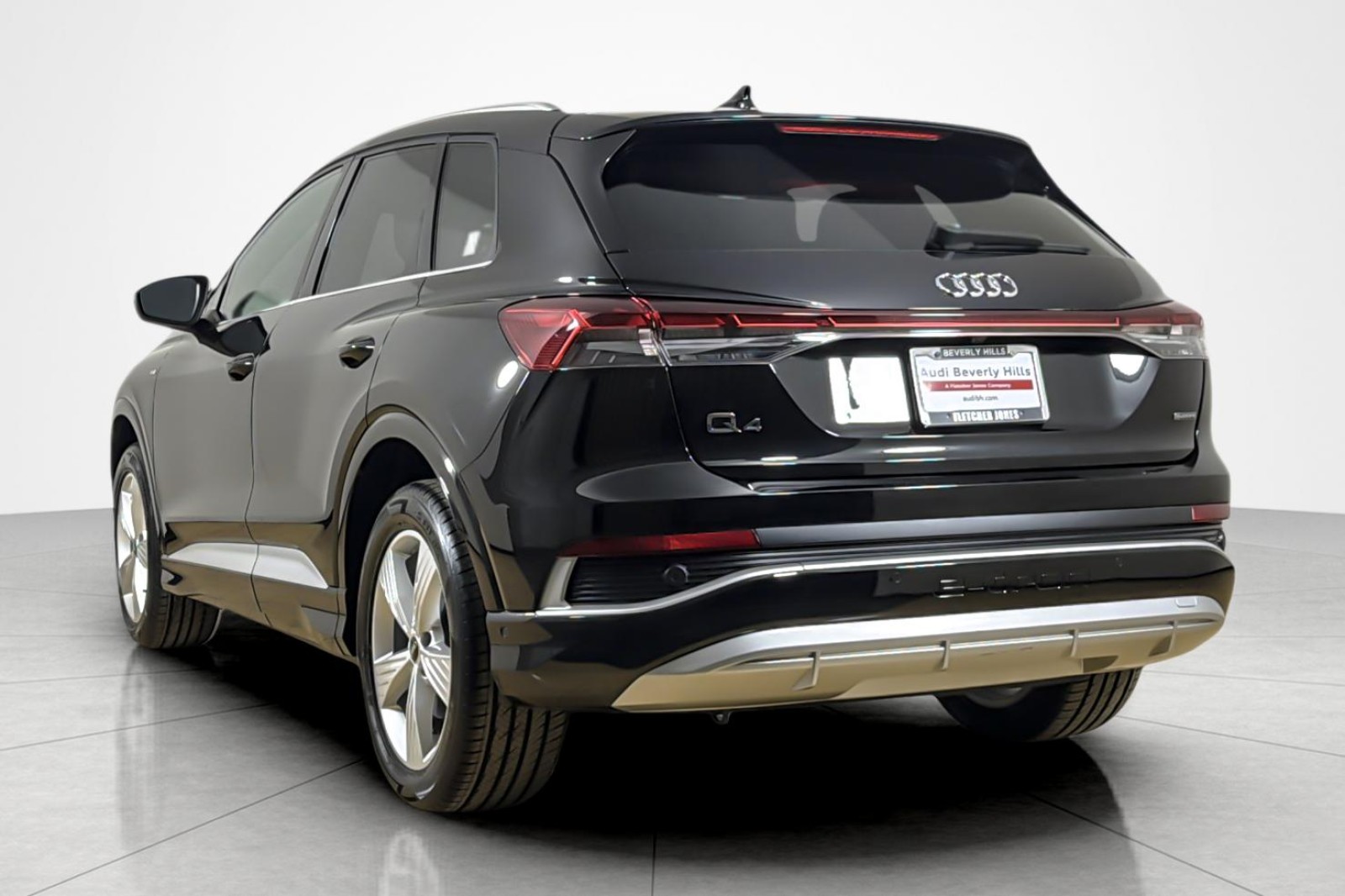 Certified Used 2023 Mythos Black Metallic Audi Prestige 50 quattro image 3