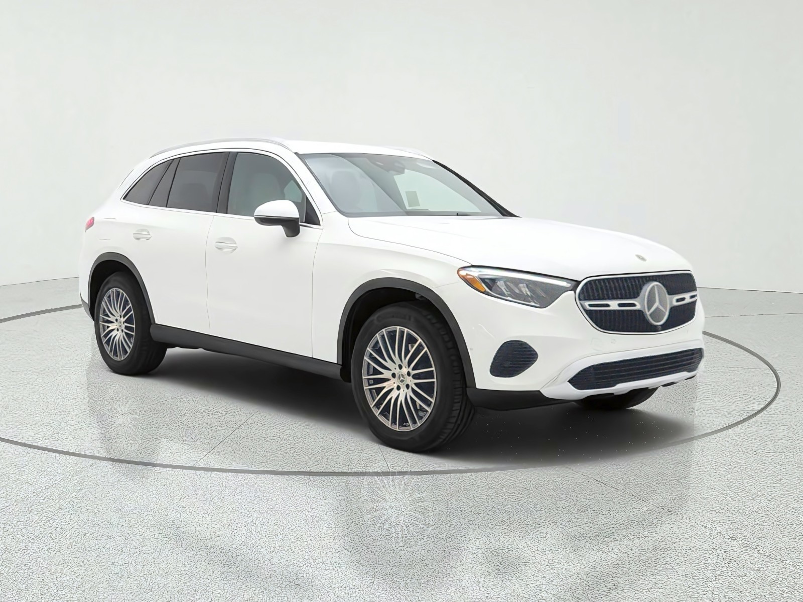 New 2026 Polar White Mercedes-Benz GLC 300 4MATIC® SUV image 3