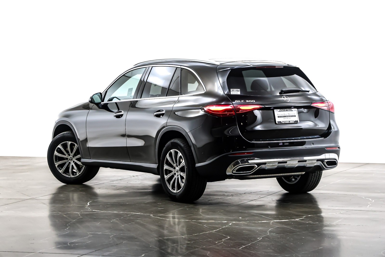 New 2026 Black Mercedes-Benz GLC 300 image 12