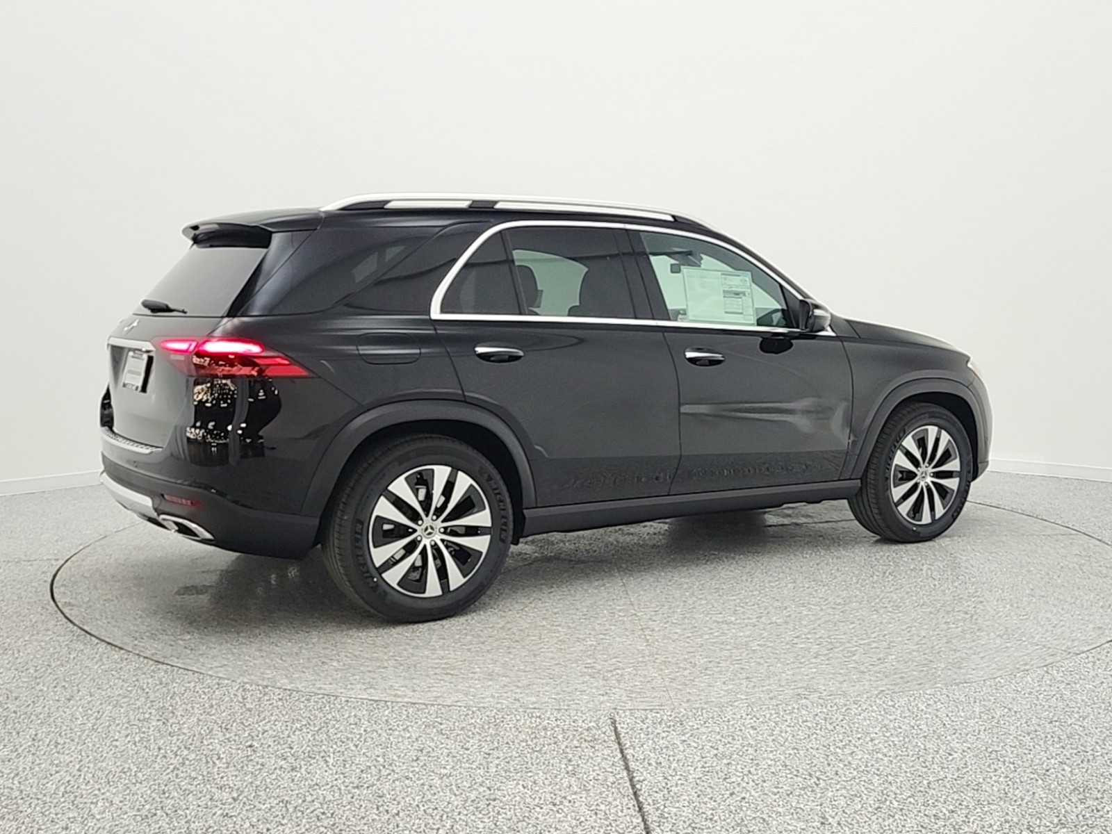 New 2026 Black Mercedes-Benz GLE 350 image 5